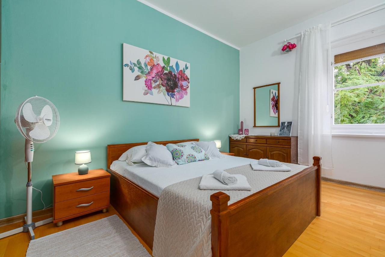 Apartment 'Olivia' 扎达尔 外观 照片